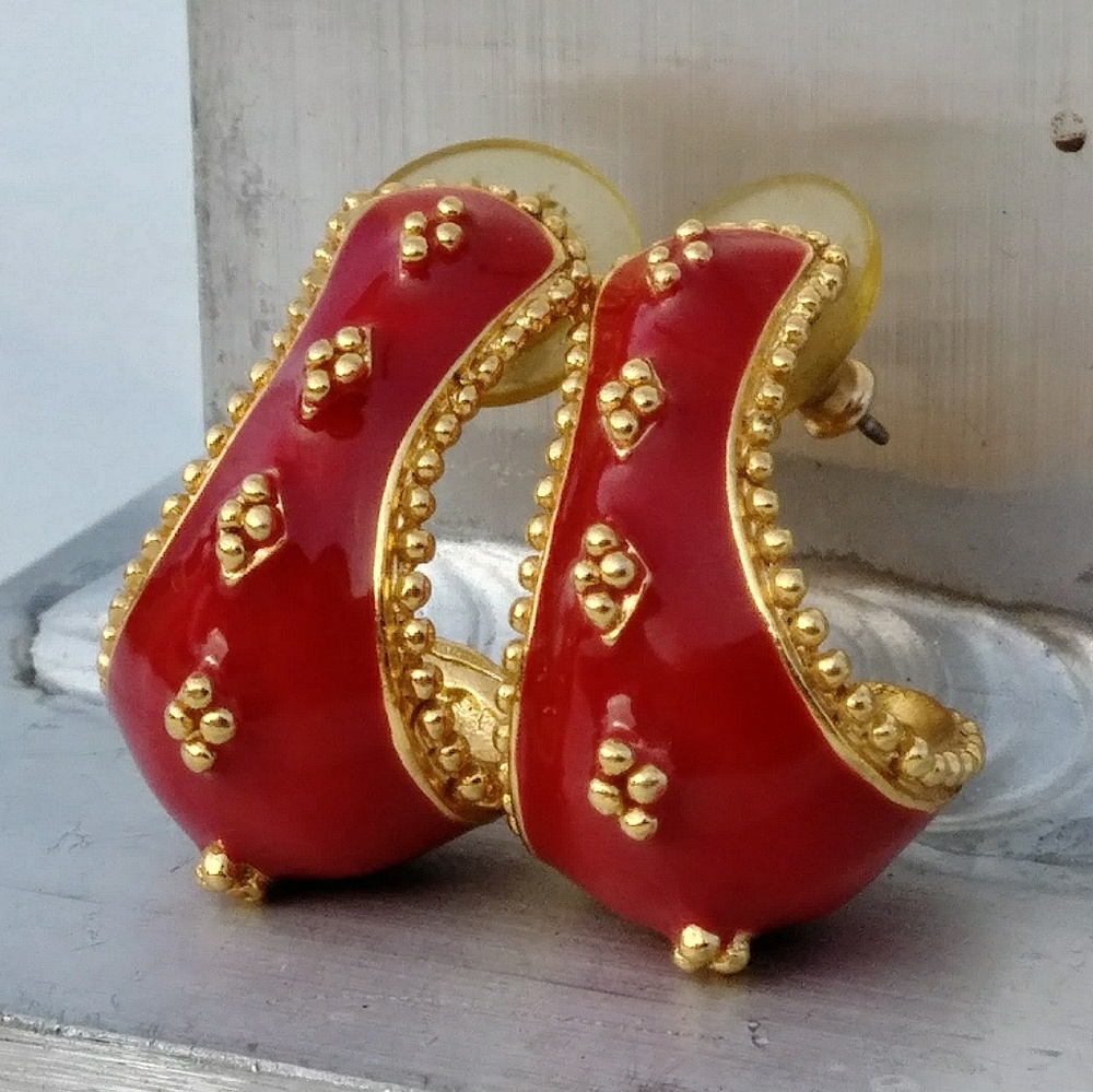 💋Vintage Royal Red Earrings💋